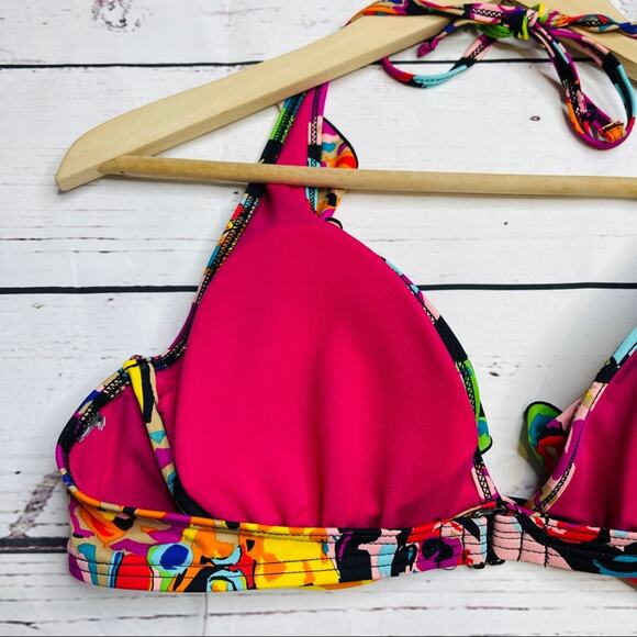 Perfect for summer multi color ruffle bikini top padded - Picture 6 of 11